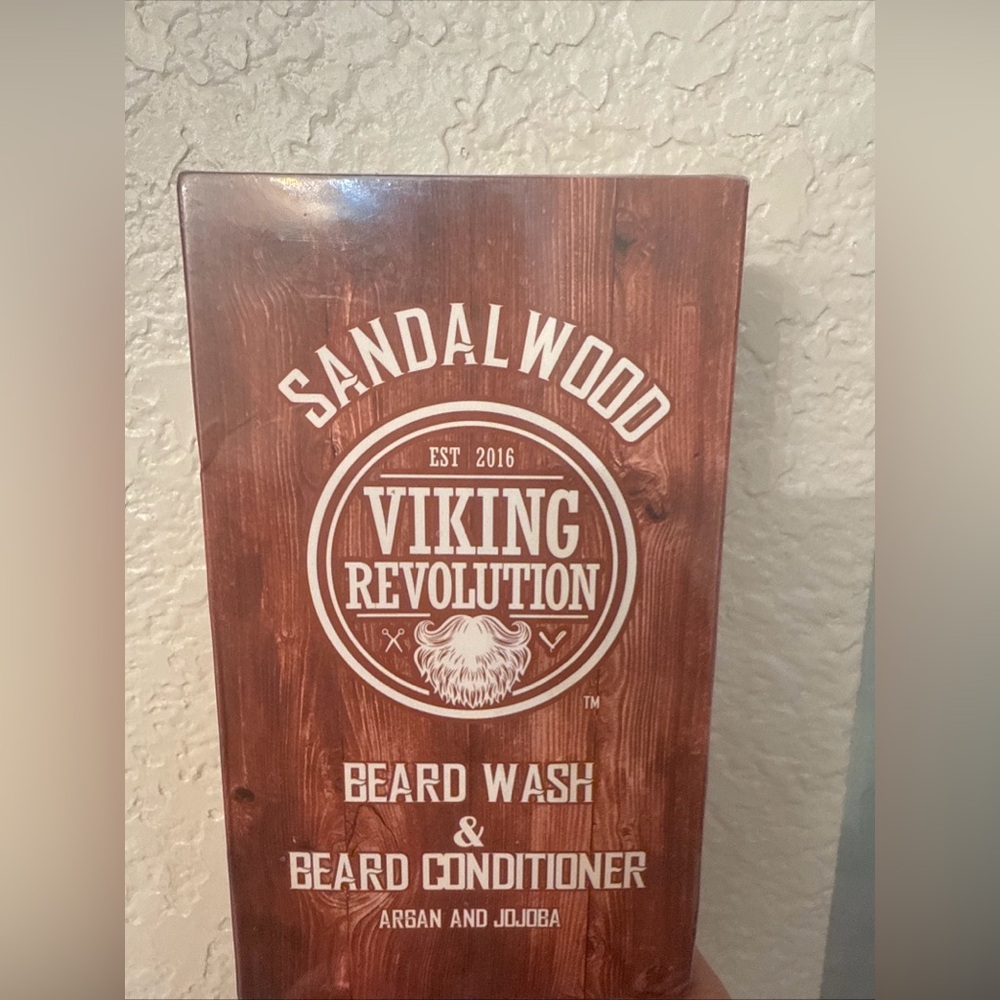 Revolution Viking Sandalwood Beard Wash & Conditioner - Brown